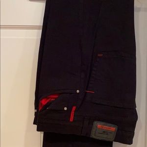 NWOT. Signum men’s black jeans.